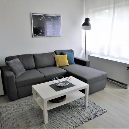 Downhill 4 Pers Near Lift Wlan