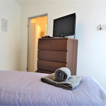 Apartment Downhill 4 Pers Near Lift Wlan *