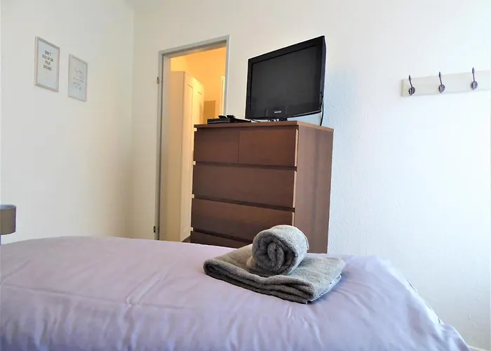 Apartment Downhill 4 Pers Near Lift Wlan *